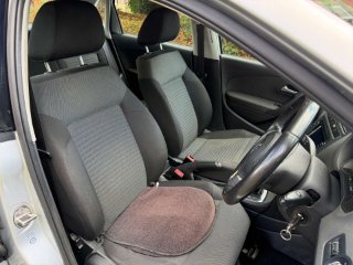 /photos/13582/4b3a3a00-3d22-47c3-9bd7-c4e5624eb4ed_i320x240.jpg
